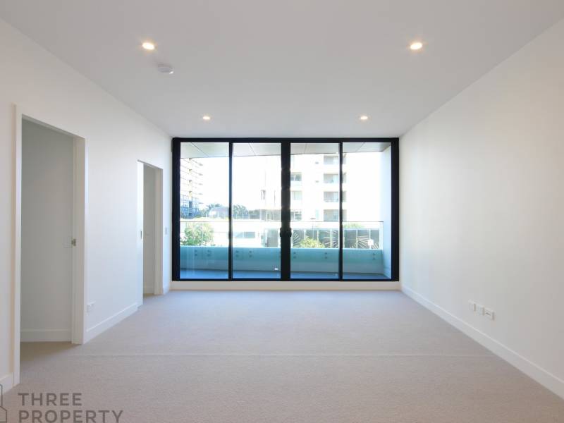 101/8 Foreshore Boulevard, Woolooware, NSW 2230 AUS