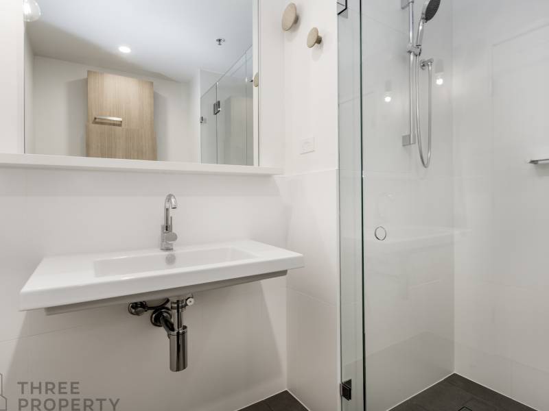704/26 Levey Street, Wolli Creek, NSW 2205 AUS