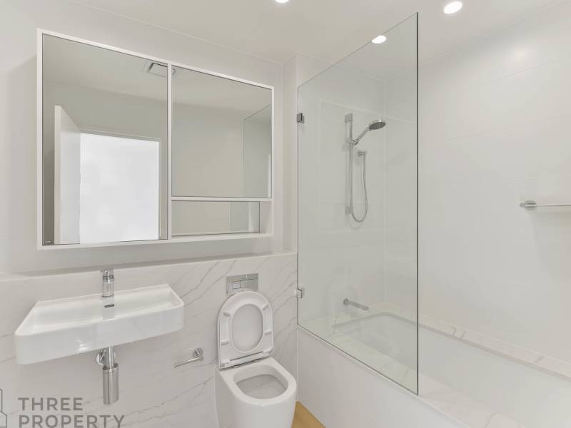 406/8 Foreshore Boulevard, Woolooware, NSW 2230 AUS