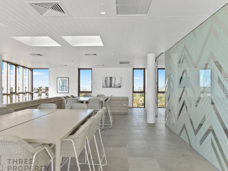 406/8 Foreshore Boulevard, Woolooware, NSW 2230 AUS