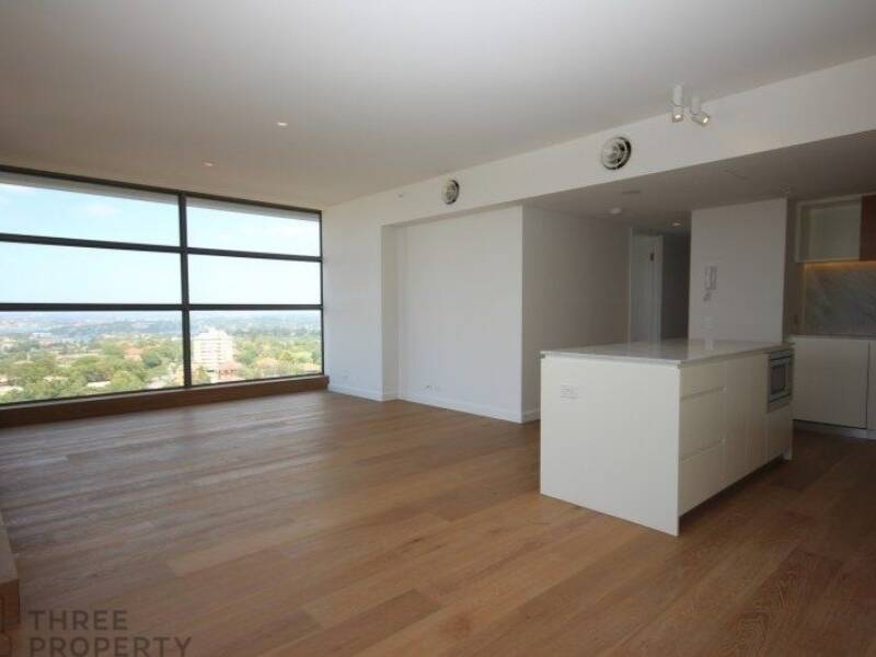 R 806/200 Pacific Highway, Crows Nest, NSW 2065 AUS