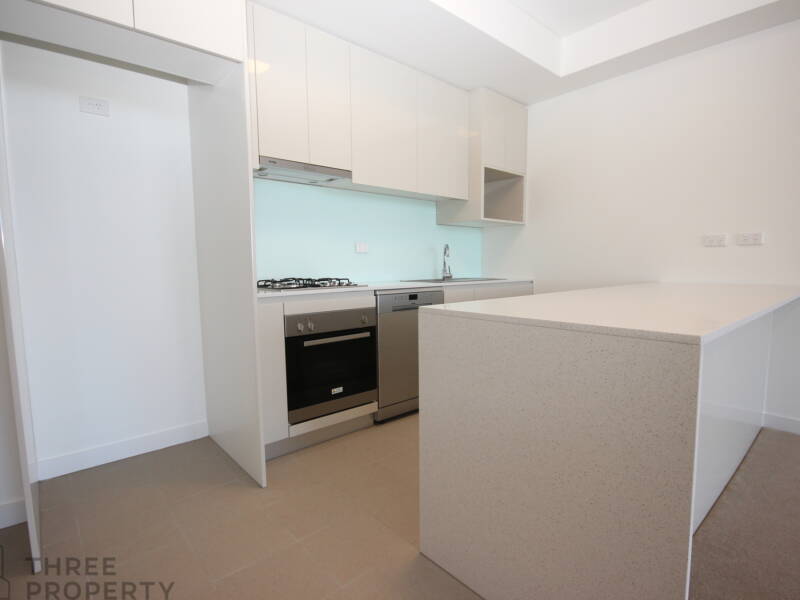 509/135 Pacific Highway, Hornsby, NSW 2077 AUS