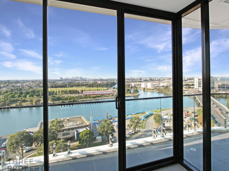 1005/26 Levey Street, Wolli Creek, NSW 2205 AUS