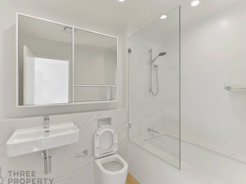 307/4 Foreshore Boulevard, Woolooware, NSW 2230 AUS