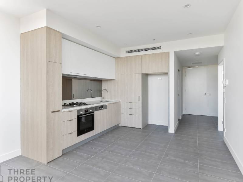 506/4 Foreshore Boulevard, Woolooware, NSW 2230 AUS